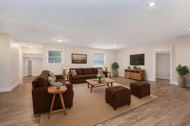 1821 Rogers Road, Green Lake Twp, MI 49637