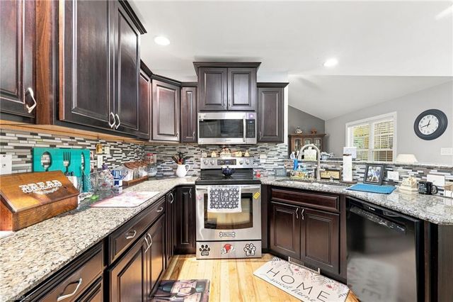 140 Laurel Ridge Court, Reidsville, NC 27320
