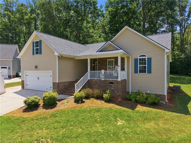 140 Laurel Ridge Court, Reidsville, NC 27320