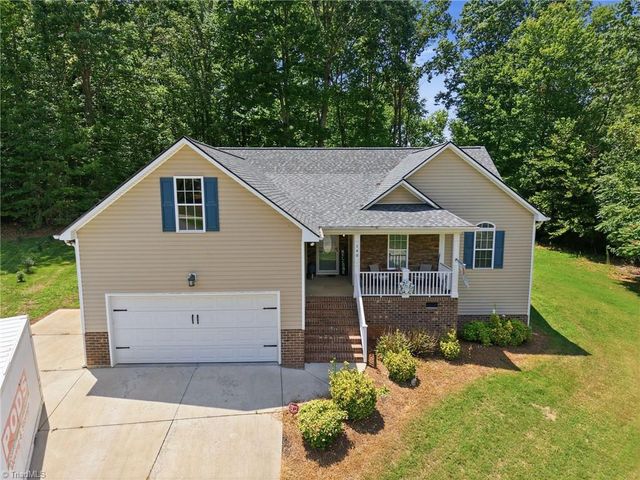140 Laurel Ridge Court, Reidsville, NC 27320