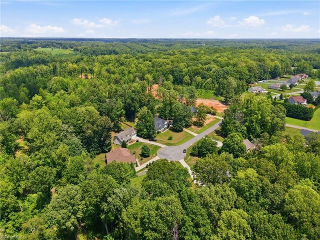140 Laurel Ridge Court, Reidsville, NC 27320
