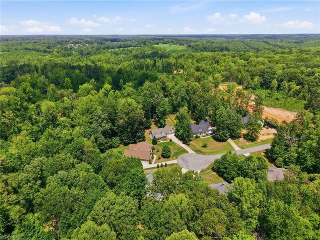 140 Laurel Ridge Court, Reidsville, NC 27320
