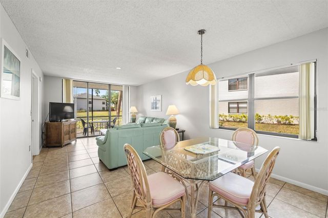 4325 46TH AVENUE W 104, Bradenton, FL 34210