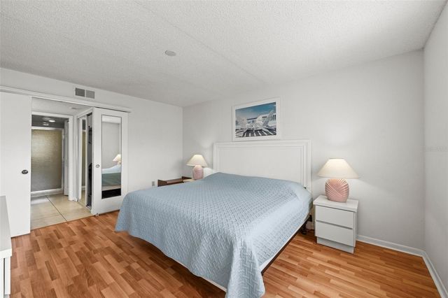 4325 46TH AVENUE W 104, Bradenton, FL 34210