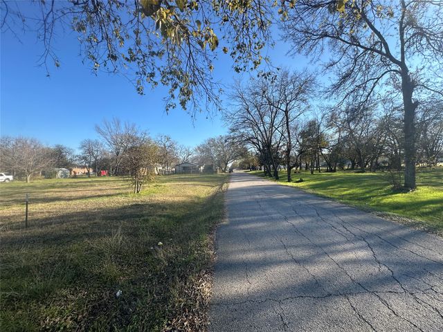 TBD E Freeman Street, Ennis, TX 75119
