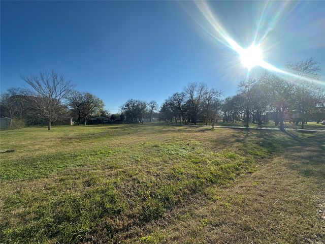 TBD E Freeman Street, Ennis, TX 75119