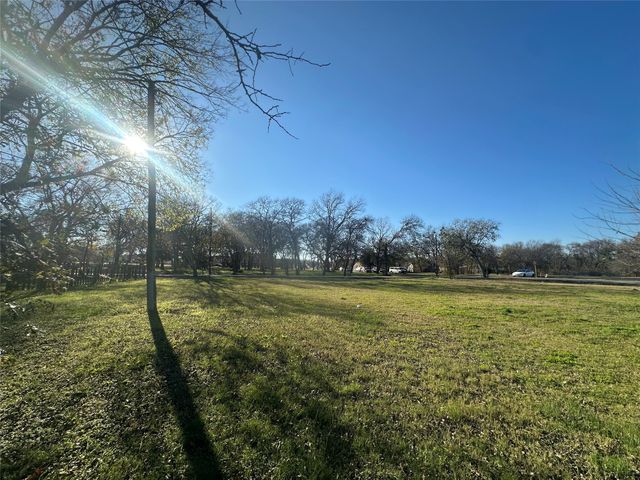 TBD E Freeman Street, Ennis, TX 75119