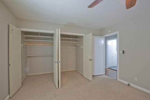 2425 N Locust Street, Denton, TX 76209