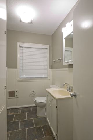 2425 N Locust Street, Denton, TX 76209