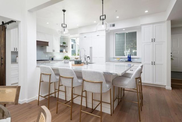 104 Mendocino Way, Redwood City, CA 94065