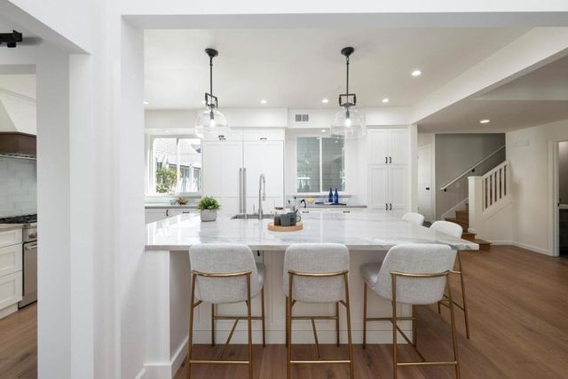 104 Mendocino Way, Redwood City, CA 94065