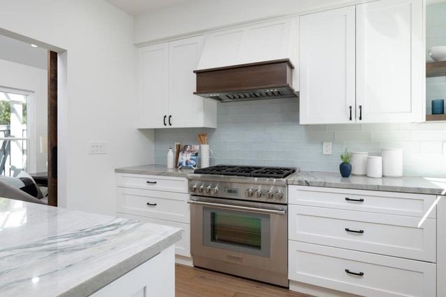 104 Mendocino Way, Redwood City, CA 94065