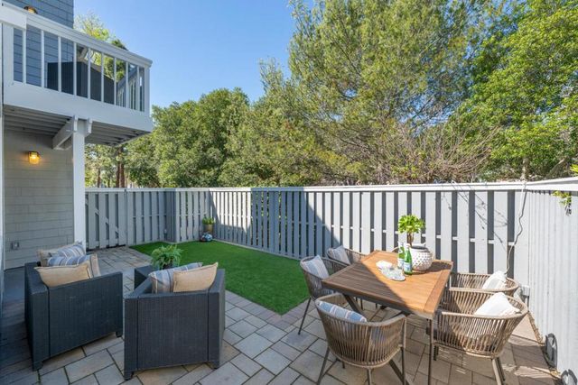 104 Mendocino Way, Redwood City, CA 94065