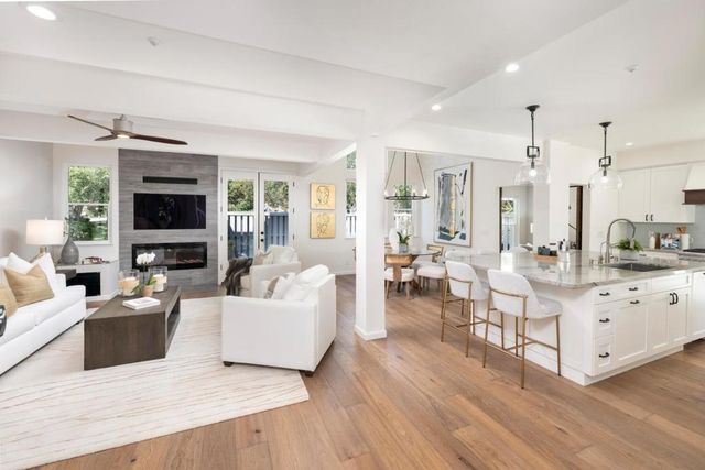 104 Mendocino Way, Redwood City, CA 94065