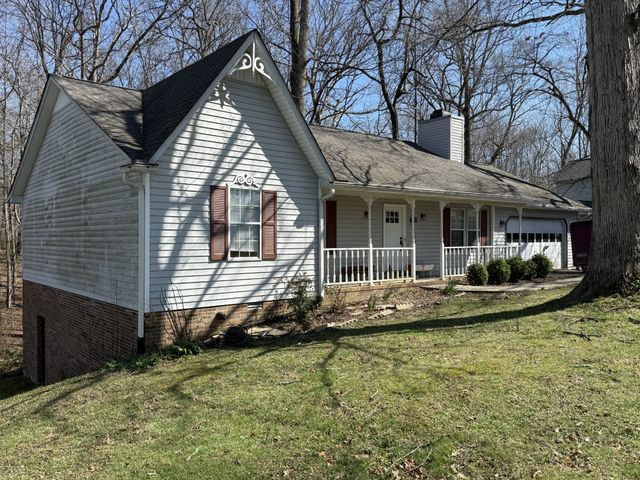 762 Spring Valley Rd, Cookeville, TN 38501