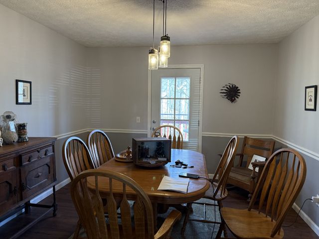 762 Spring Valley Rd, Cookeville, TN 38501