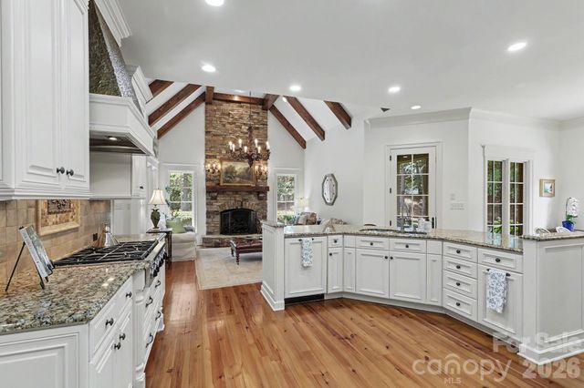 508 Hideaway Ridge Court, Matthews, NC 28105