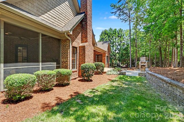 508 Hideaway Ridge Court, Matthews, NC 28105