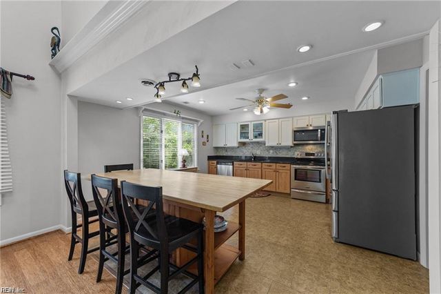 117 78th ST, Virginia Beach, VA 23451