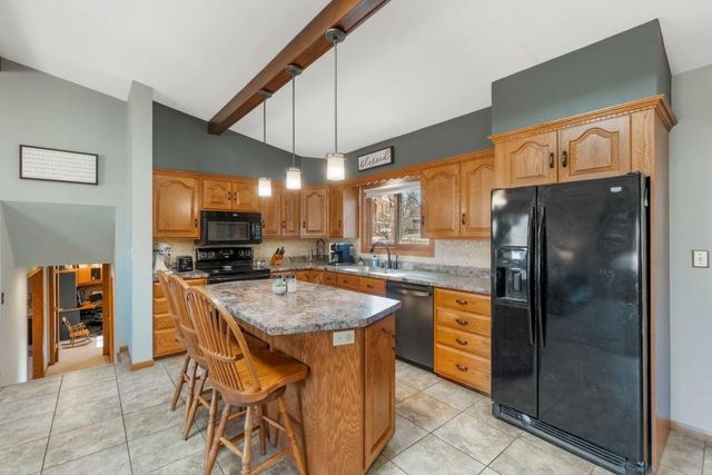 710 3rd Avenue, Charles City, IA 50616