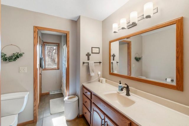 710 3rd Avenue, Charles City, IA 50616