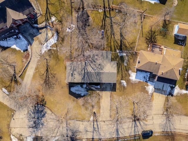 710 3rd Avenue, Charles City, IA 50616