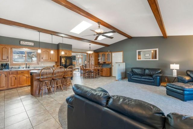 710 3rd Avenue, Charles City, IA 50616