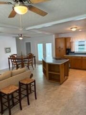 8350 SE Sweetbay Drive, Hobe Sound, FL 33455