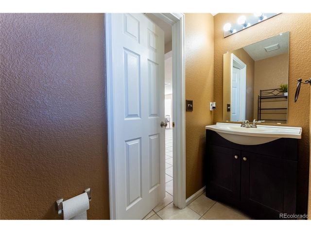 17285 E Wyoming Pl, Aurora, CO 80017