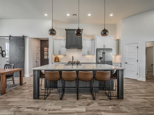2446 NW 220th Terrace, Edmond, OK 73025