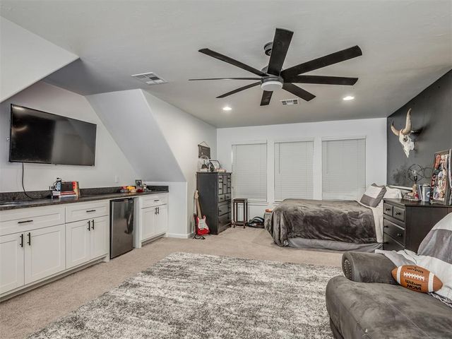 2446 NW 220th Terrace, Edmond, OK 73025