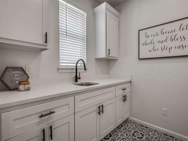 2446 NW 220th Terrace, Edmond, OK 73025