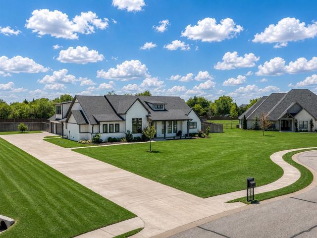 2446 NW 220th Terrace, Edmond, OK 73025