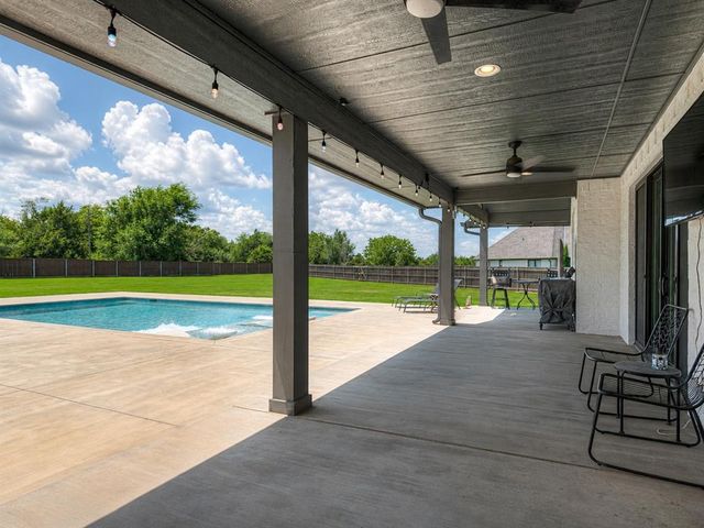 2446 NW 220th Terrace, Edmond, OK 73025
