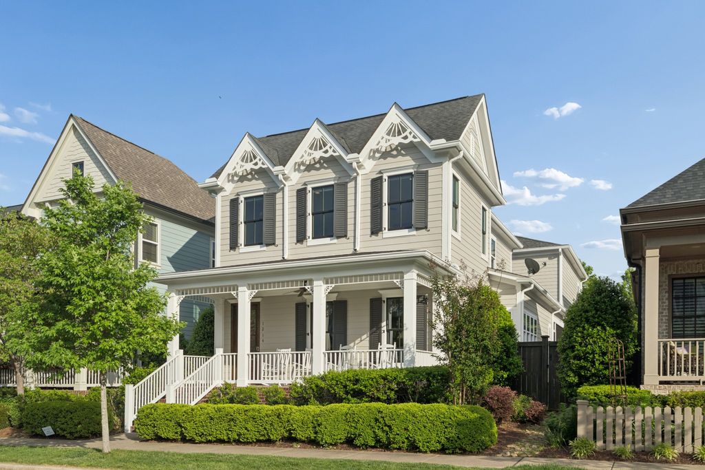 1214 Porter St, NW, Franklin, TN 37064