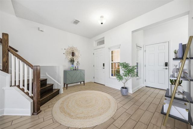 11539 CROWNED SPARROW LANE, Tampa, FL 33626