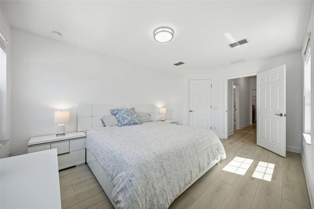 11539 CROWNED SPARROW LANE, Tampa, FL 33626