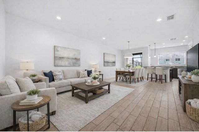 11539 CROWNED SPARROW LANE, Tampa, FL 33626