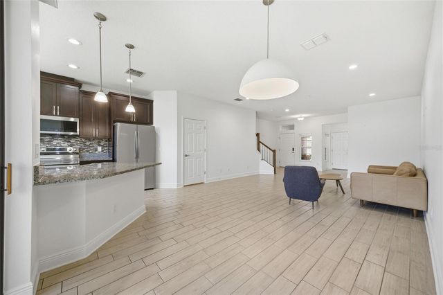 11539 CROWNED SPARROW LANE, Tampa, FL 33626