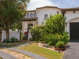 2900 Pamella CT, Austin, TX 78734