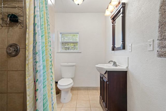 1401 Pursley RD, Dripping Springs, TX 78620