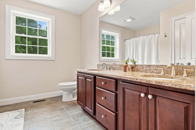 2 Zackney Drive, Billerica, MA 01821