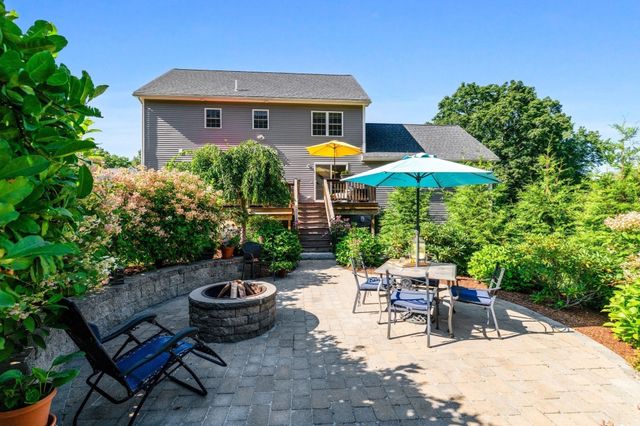 2 Zackney Drive, Billerica, MA 01821