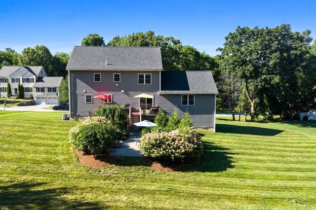 2 Zackney Drive, Billerica, MA 01821