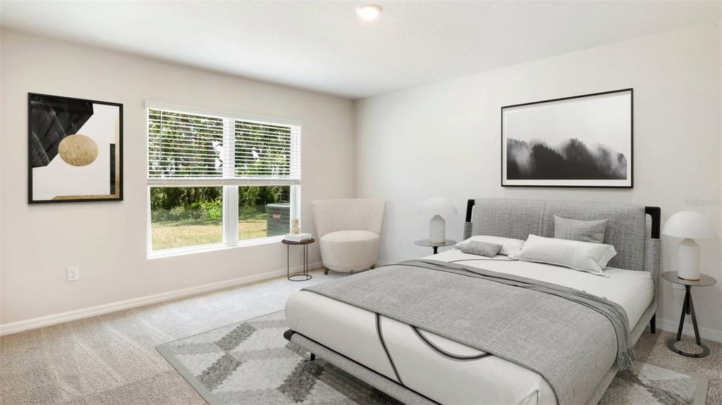 Image 13 of property listing at 11027 44TH AVENUE E, Palmetto, FL 34221