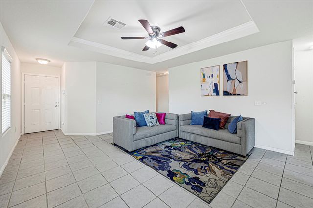 10022 Dawson Hill Lane, Houston, TX 77044