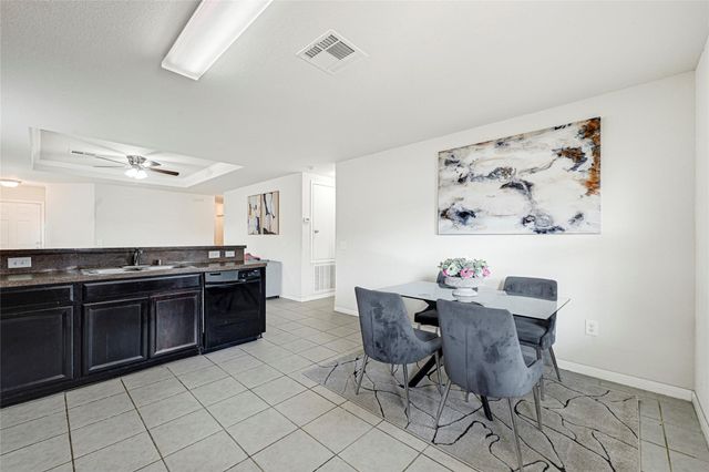 10022 Dawson Hill Lane, Houston, TX 77044