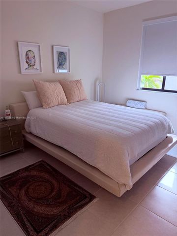 4624 NW 83rd Ave, Doral, FL 33166