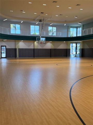 4624 NW 83rd Ave, Doral, FL 33166