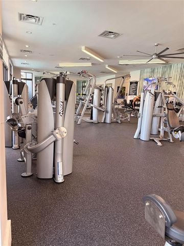 4624 NW 83rd Ave, Doral, FL 33166